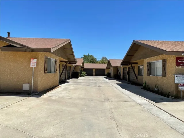 $1,260,000 | 7467 Bannock Trail, Yucca Valley, CA 92284