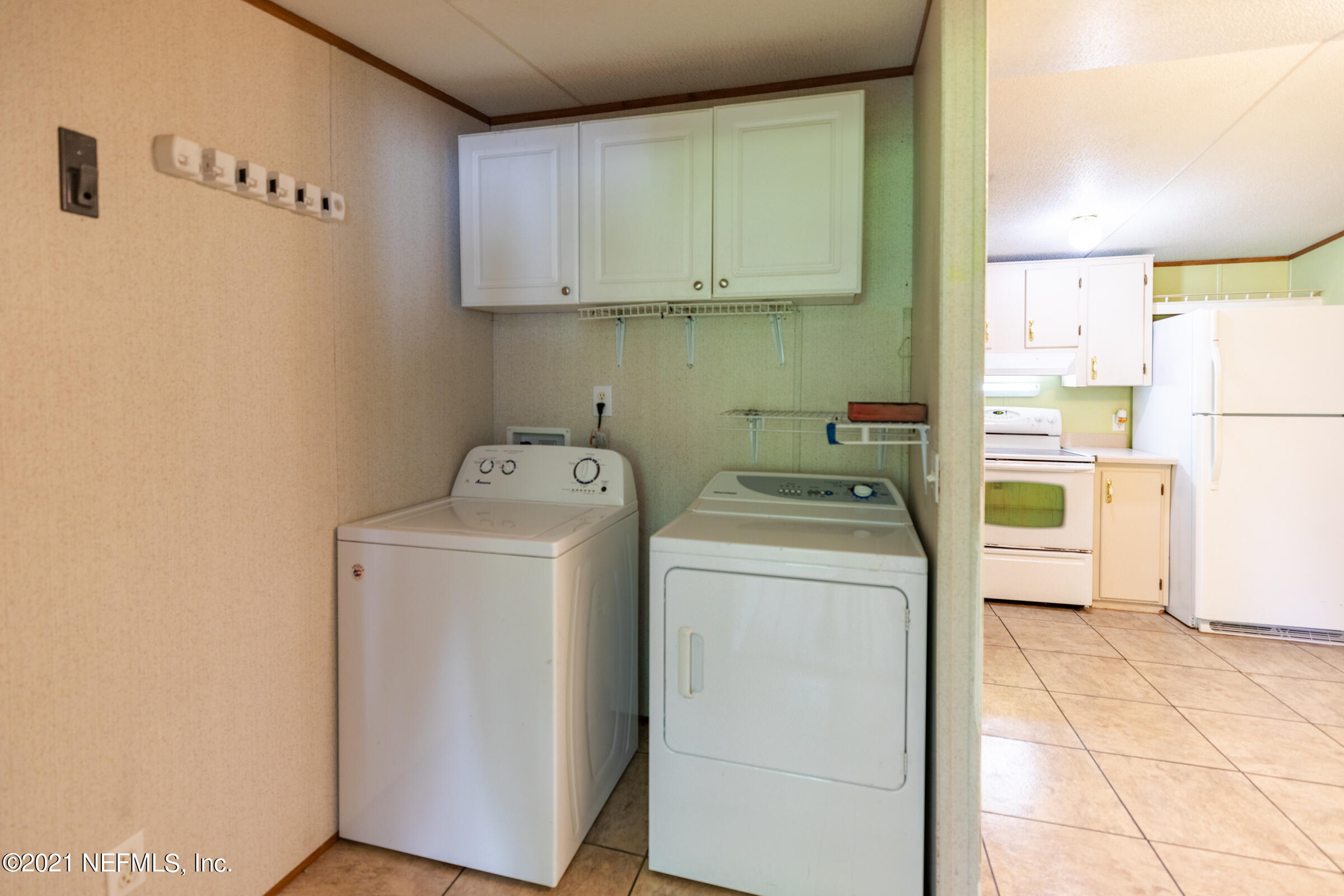 2889 Burris Road Orange Park, FL 32065 - Photo 9 of 21 Laundry Room