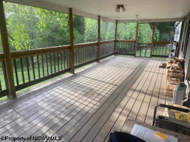 5455 Fairmont Road Rivesville, WV 26588 - Photo 10 of 29 Gallery Image 10