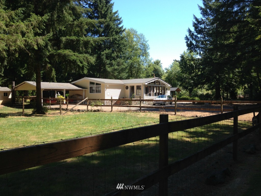 12717 Hunter Road Southwest Rochester, WA 98579 - Photo 2 of 19
