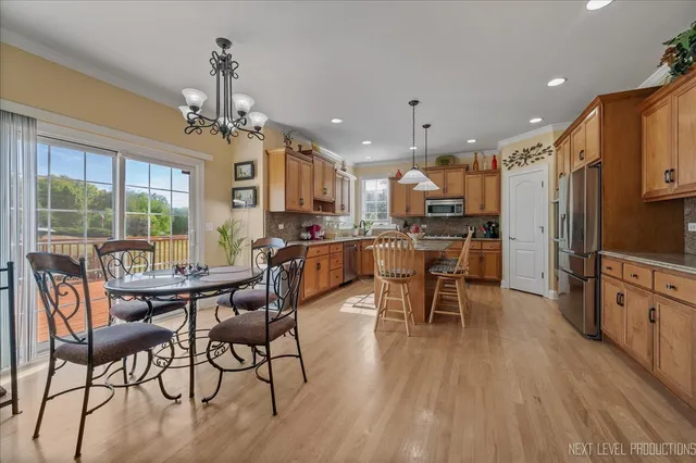 $779,000 | 7-n919 Cloverfield Drive, St. Charles, IL 60175