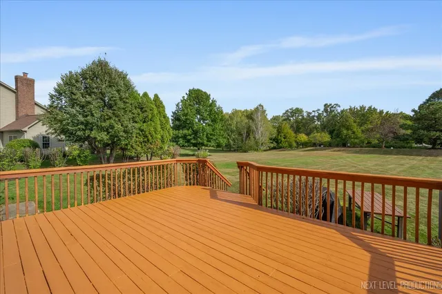 $779,000 | 7-n919 Cloverfield Drive, St. Charles, IL 60175