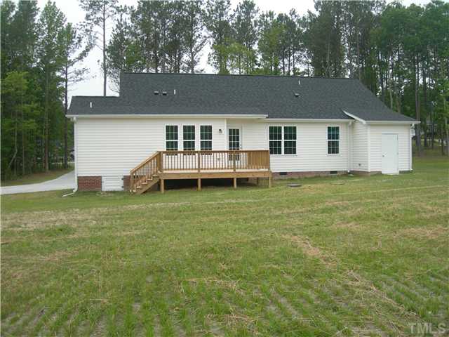 8809 Dukes Lake Road Zebulon, NC 27597 - Photo 4 of 10 Gallery Image 4
