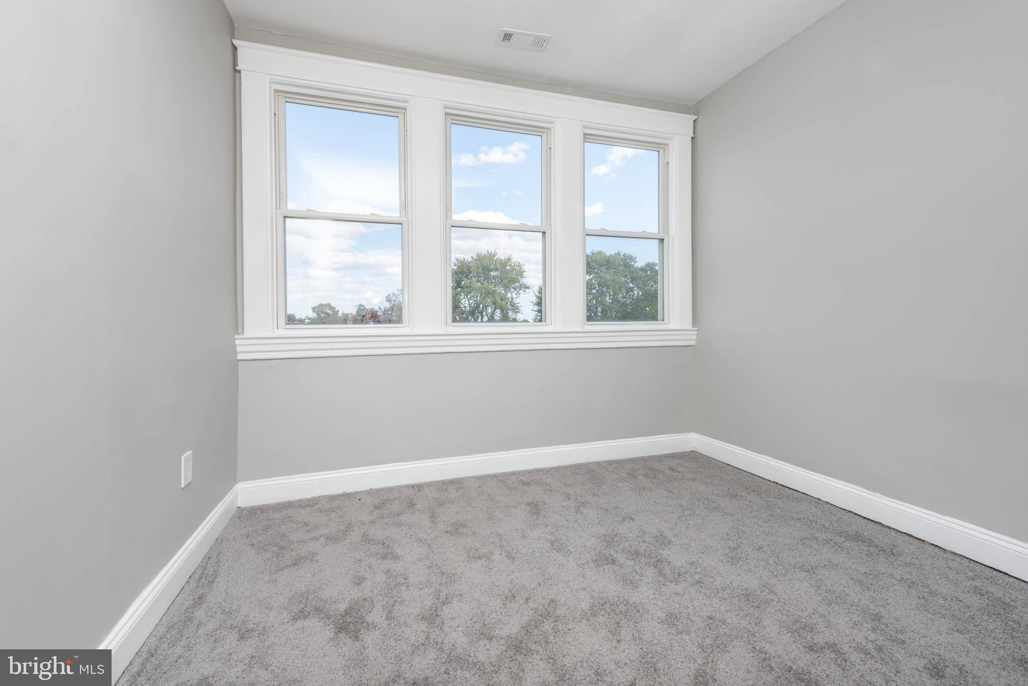 4001 Ridgecroft Road Baltimore, MD 21206 - Photo 16 of 35 Gallery Image 16