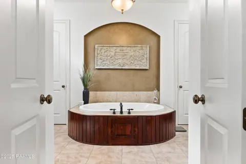 $468,000 | 506 Willow Bend, Youngsville, LA 70592