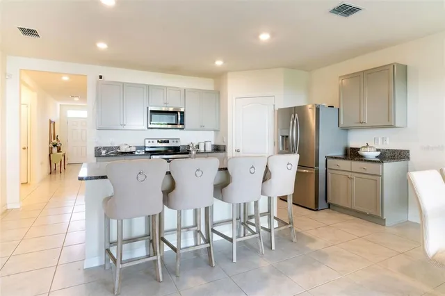 $399,900 | 9537 Black Walnut Drive, Groveland, FL 34736