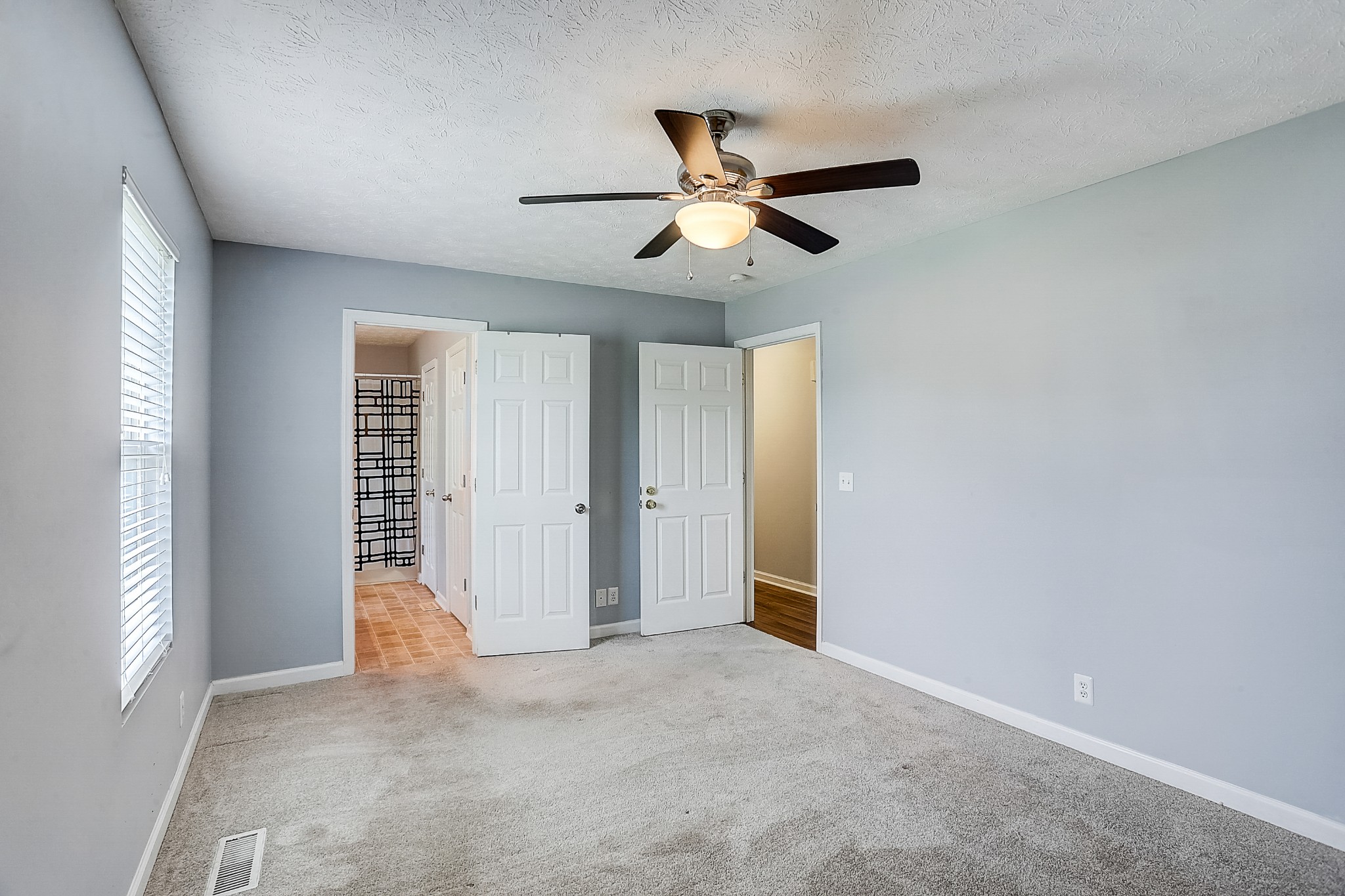 106 Vanatta Road Portland, TN 37148 - Photo 18 of 31 a view of empty room with windows
