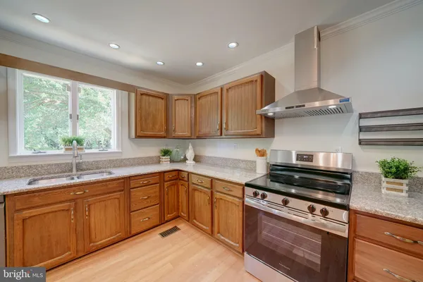$600,000 | 6301 Kaybro Street, Laurel, MD 20707