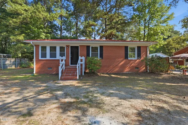 $237,900 | 113 East Franklin Street, Zebulon, NC 27597