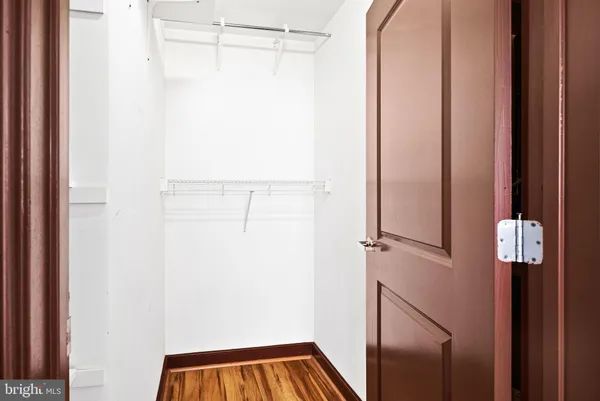 $230,000 | 111 South 15th Street, Unit 1810, Philadelphia, PA 19102