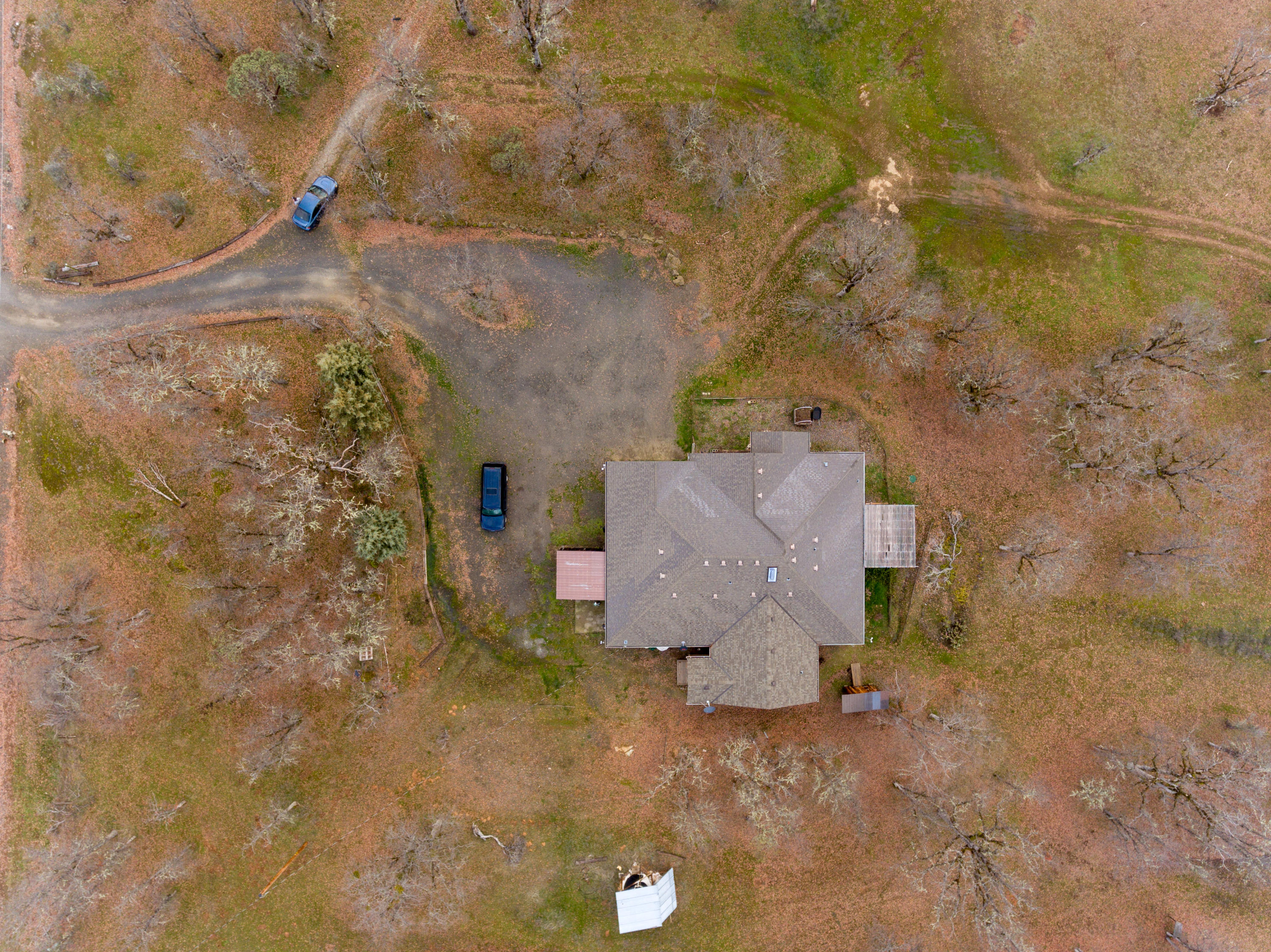 12497 Duggan Road White City, OR 97503 - Photo 5 of 17 DJI_0012