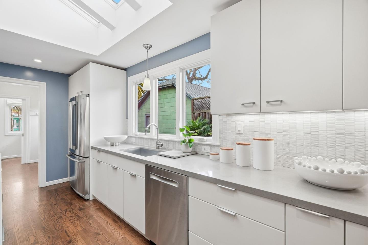 429 Ruthven Avenue Palo Alto, CA 94301 - Photo 13 of 29