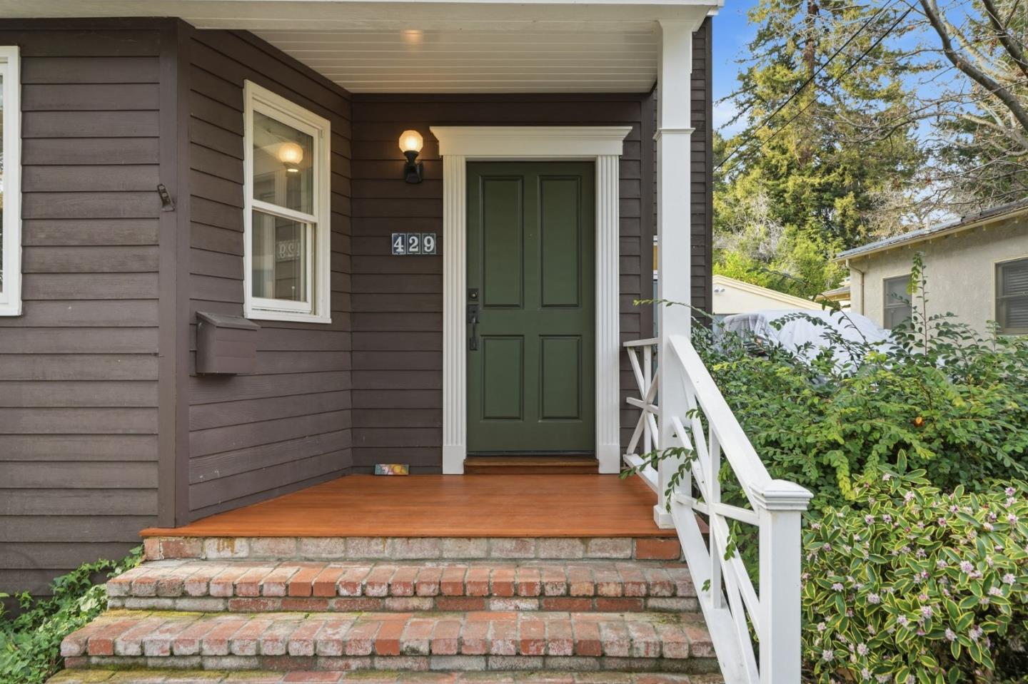 429 Ruthven Avenue Palo Alto, CA 94301 - Photo 3 of 29