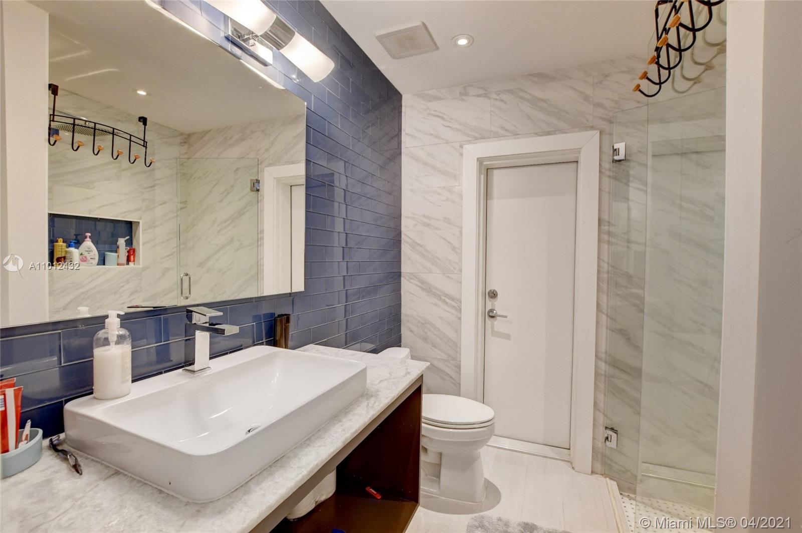 6532 Serena Lane Boca Raton, FL 33433 - Photo 19 of 40 Gallery Image 19
