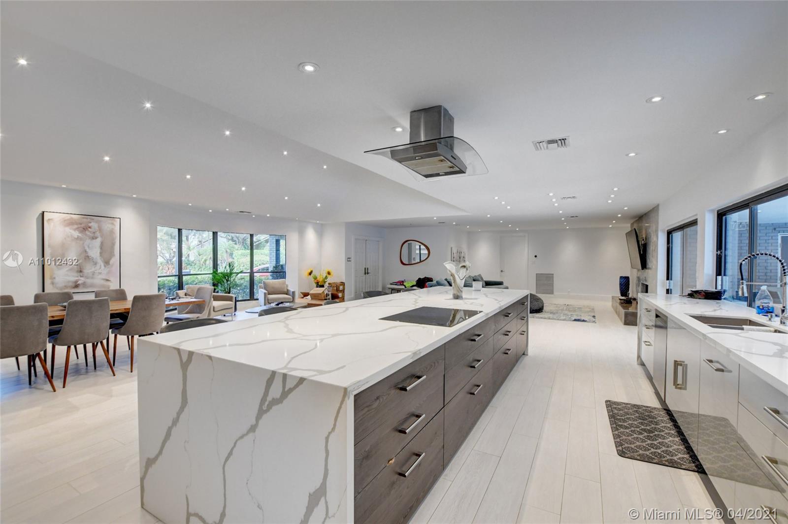 6532 Serena Lane Boca Raton, FL 33433 - Photo 22 of 40 Gallery Image 22