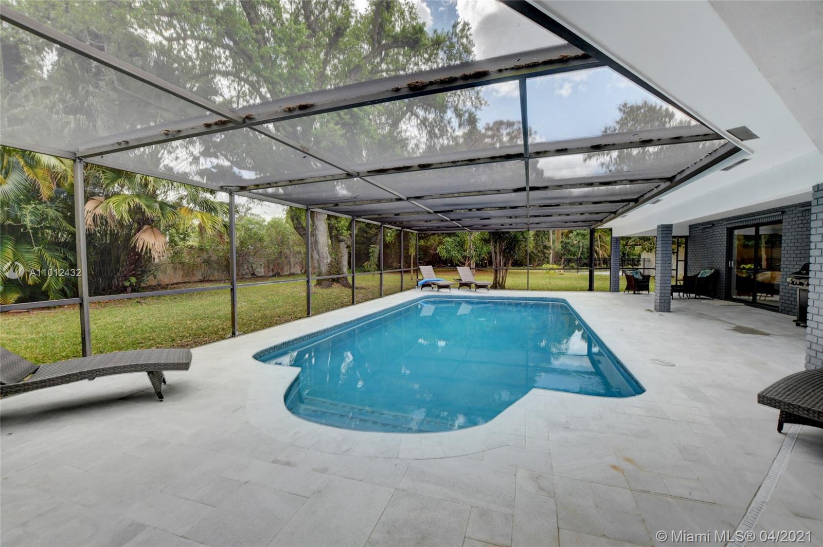 6532 Serena Lane Boca Raton, FL 33433 - Photo 32 of 40 Gallery Image 32