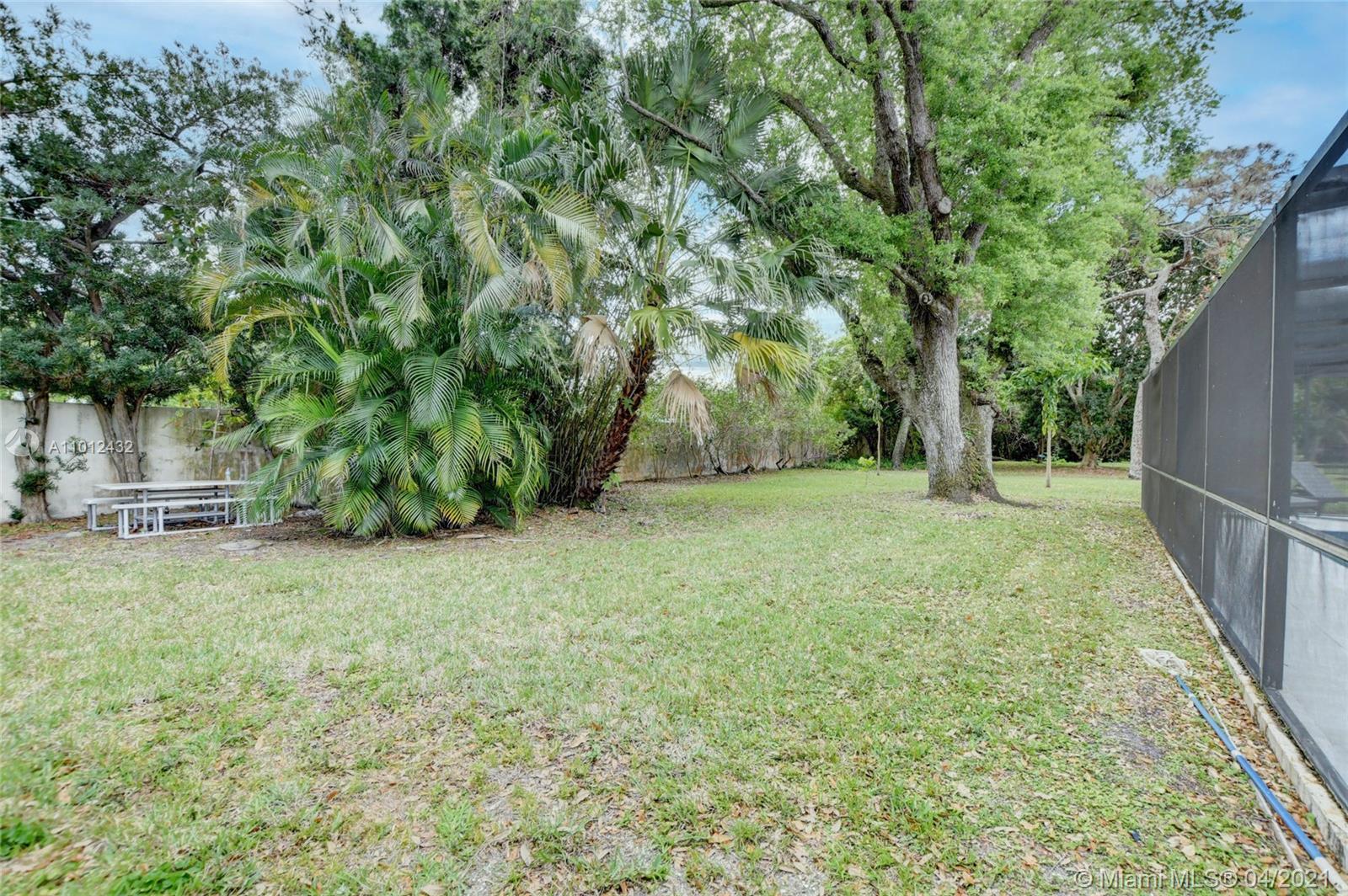 6532 Serena Lane Boca Raton, FL 33433 - Photo 34 of 40 Gallery Image 34