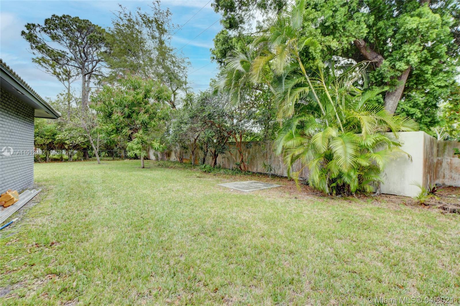 6532 Serena Lane Boca Raton, FL 33433 - Photo 38 of 40 Gallery Image 38
