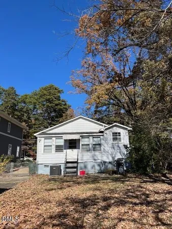 $1,495 | 3805 Marcom Street, Raleigh, NC 27606