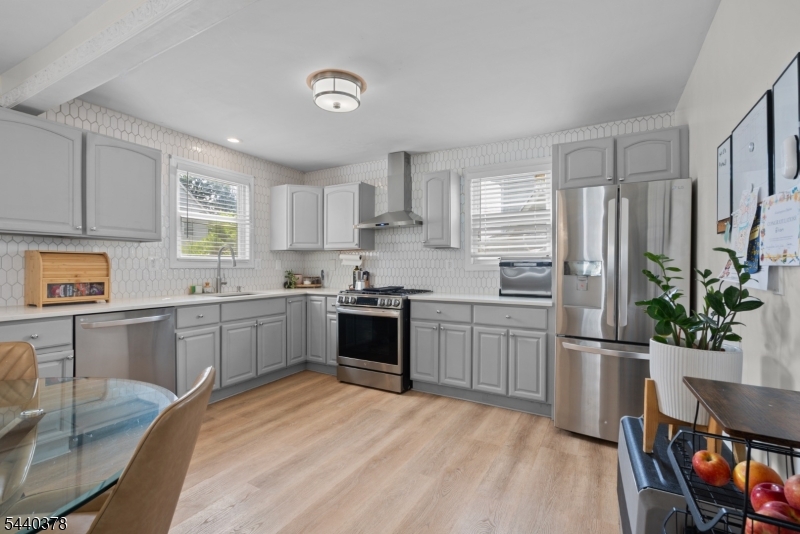 10 Arcadia Place Union, NJ 07088 - Photo 10 of 34