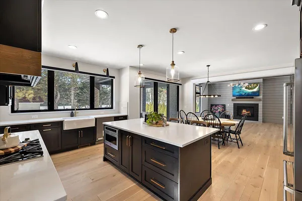 $952,999 | 52801 Royal Park Avenue, Utica, MI 48315