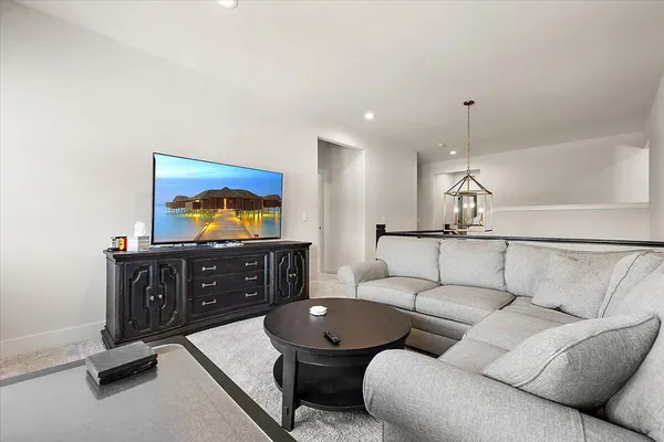 $952,999 | 52801 Royal Park Avenue, Utica, MI 48315