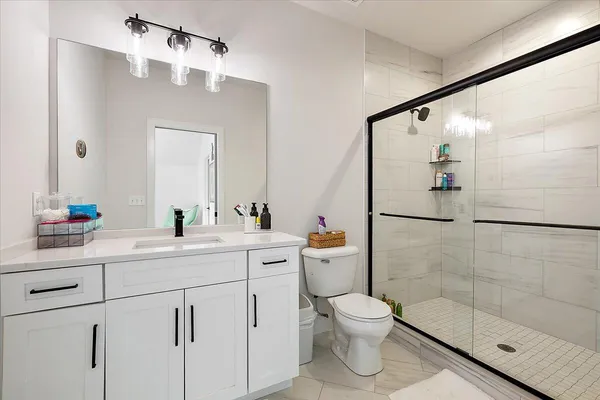 $952,999 | 52801 Royal Park Avenue, Utica, MI 48315