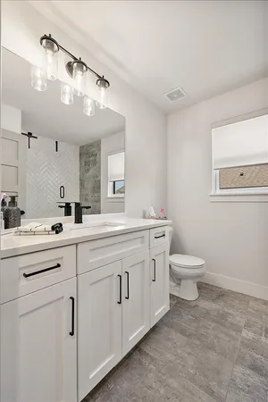 $952,999 | 52801 Royal Park Avenue, Utica, MI 48315