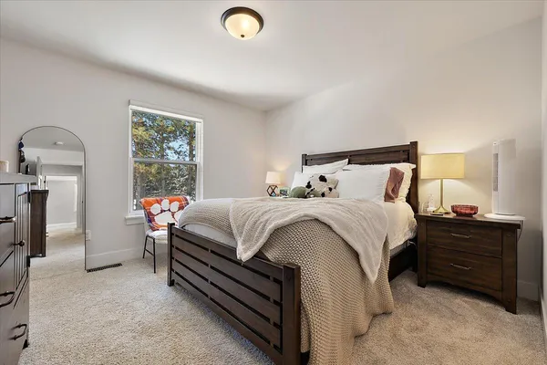 $952,999 | 52801 Royal Park Avenue, Utica, MI 48315