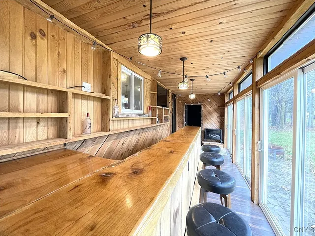 $375,000 | 4576 Whetstone Road, Manlius, NY 13104