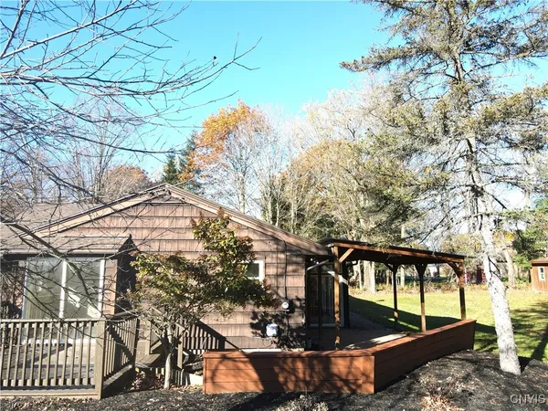 $375,000 | 4576 Whetstone Road, Manlius, NY 13104