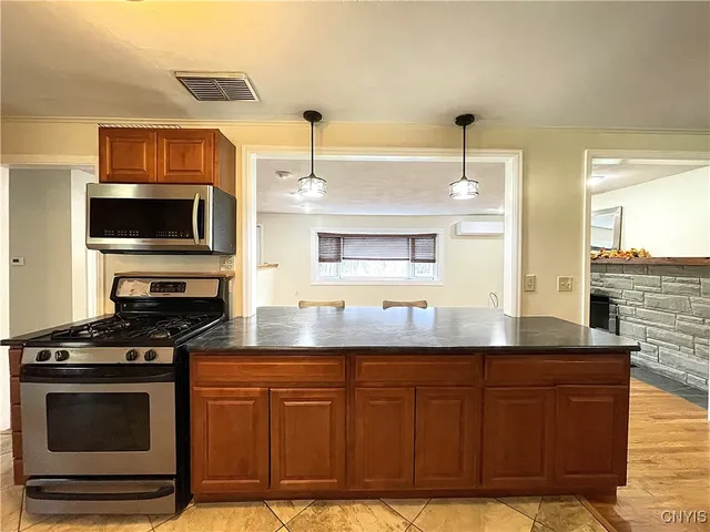 $375,000 | 4576 Whetstone Road, Manlius, NY 13104