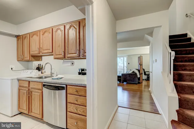 $2,150 | 14431 St Germain Drive, Centreville, VA 20121