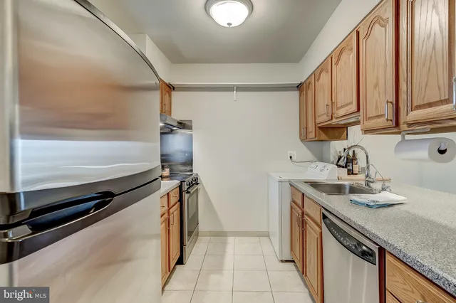 $2,150 | 14431 St Germain Drive, Centreville, VA 20121