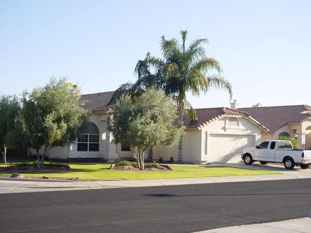 573 West Tumbleweed Road Gilbert, AZ 85233 - Photo 1 of 1 Primary Photo
