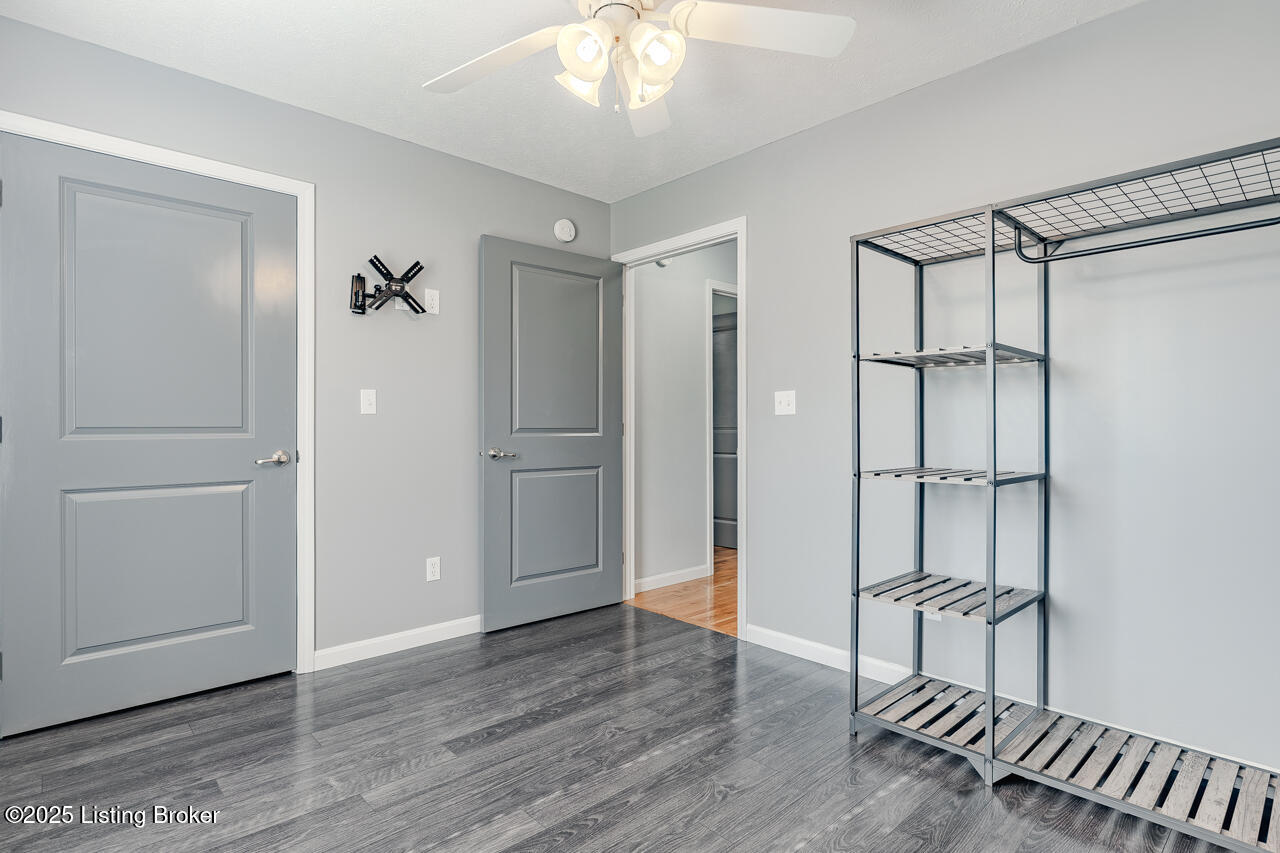 2025 Garrett Road Brandenburg, KY 40108 - Photo 15 of 31 GoldenHourPhoto-36