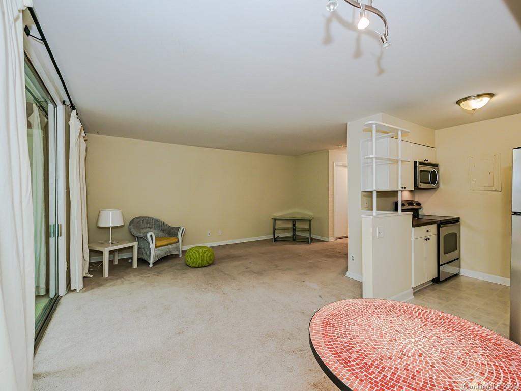 400 Queens Road Charlotte, NC 28207 - Photo 10 of 17