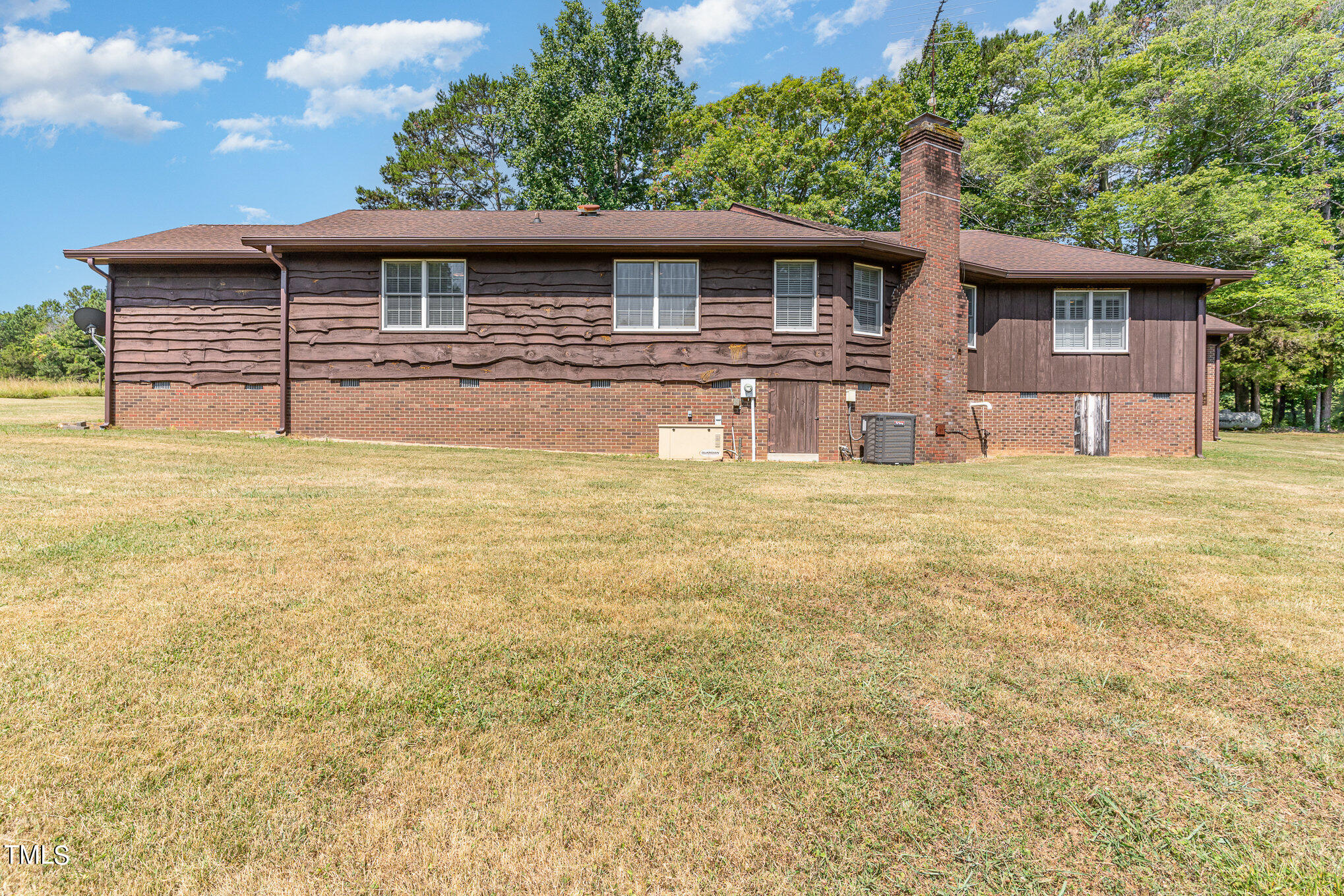 8450 Perry Road Graham, NC 27253 - Photo 28 of 37