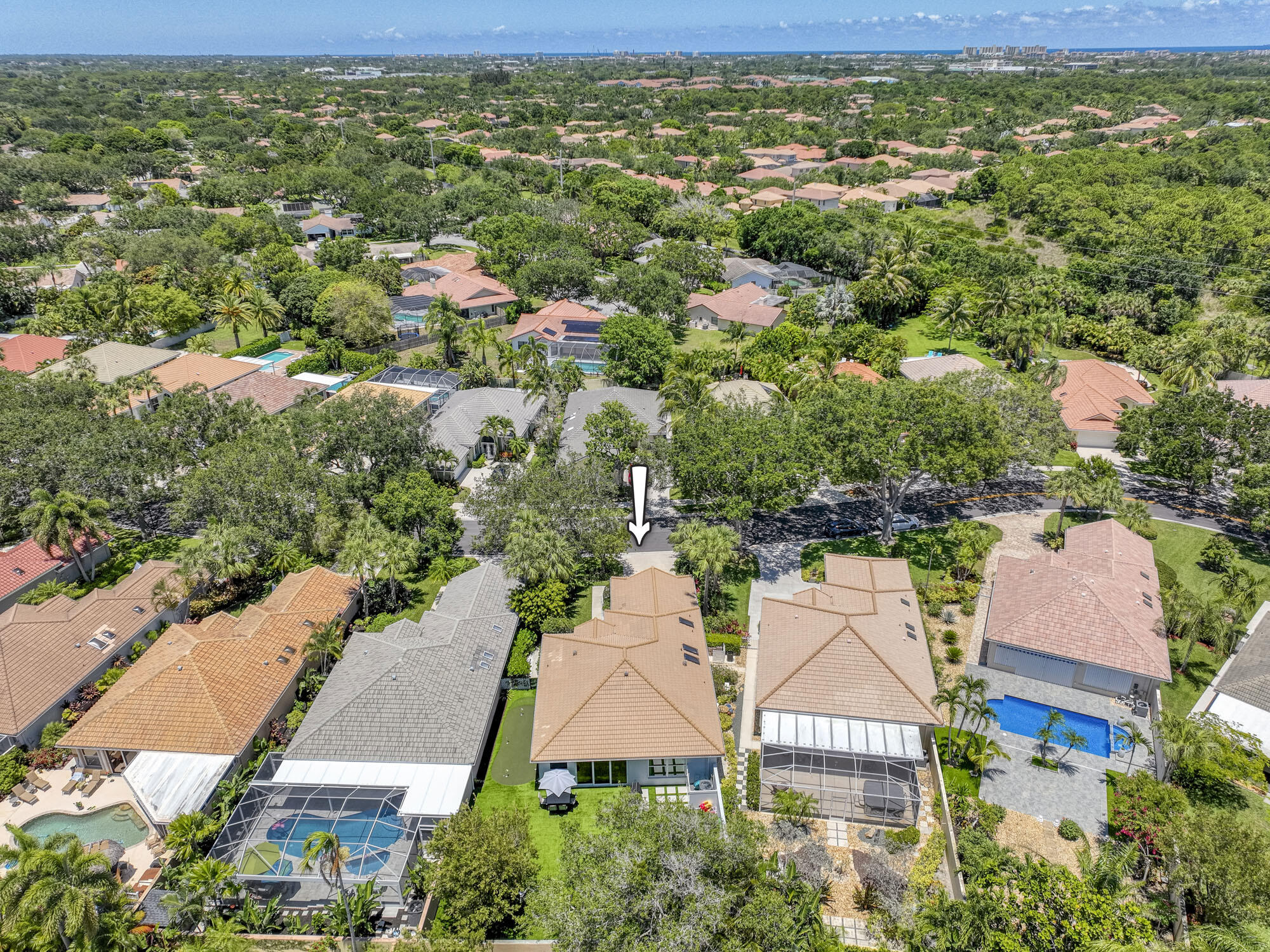 137 East Hampton Way Jupiter, FL 33458 - Photo 33 of 34 040