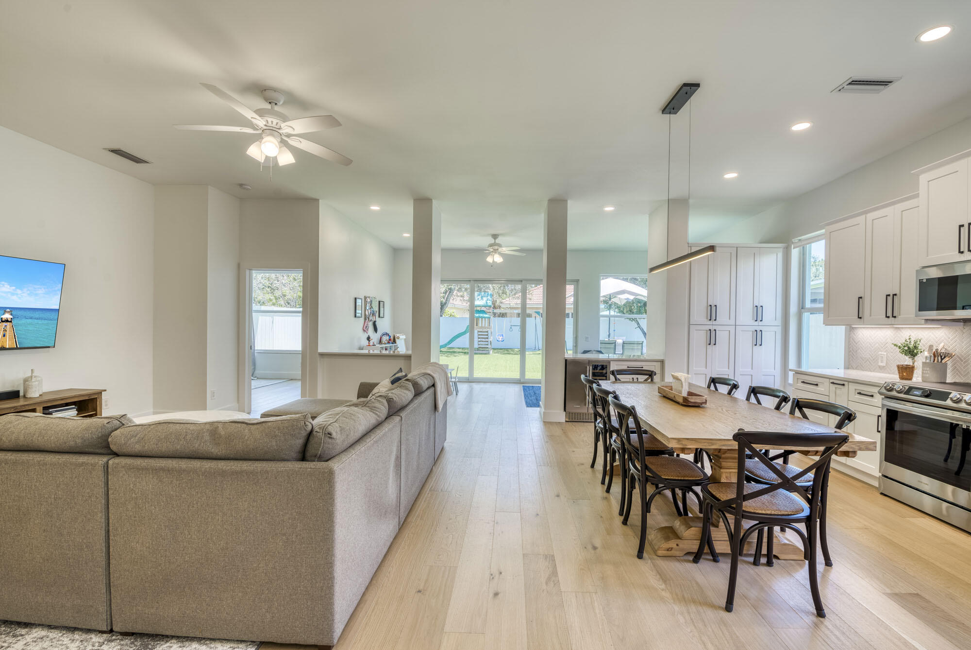 137 East Hampton Way Jupiter, FL 33458 - Photo 8 of 34 026