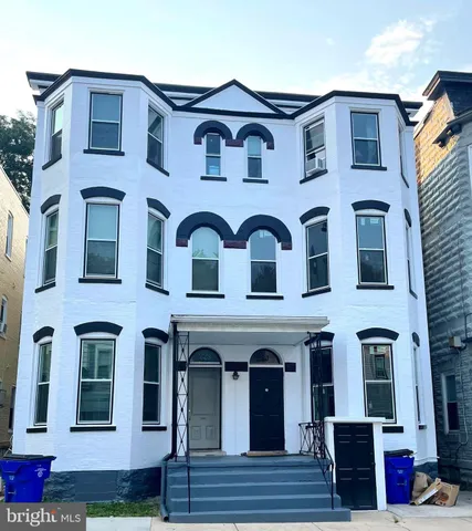 $1,095 | 230 Summit Avenue, Unit 2S, Hagerstown, MD 21740