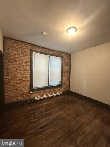 $1,095 | 230 Summit Avenue, Unit 2S, Hagerstown, MD 21740