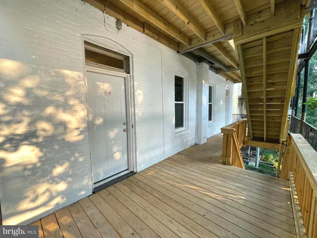 $1,095 | 230 Summit Avenue, Unit 2S, Hagerstown, MD 21740