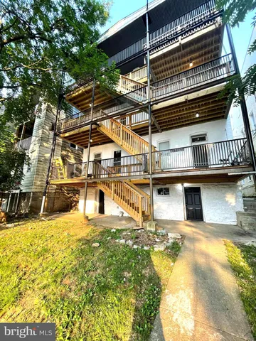 $1,095 | 230 Summit Avenue, Unit 2S, Hagerstown, MD 21740