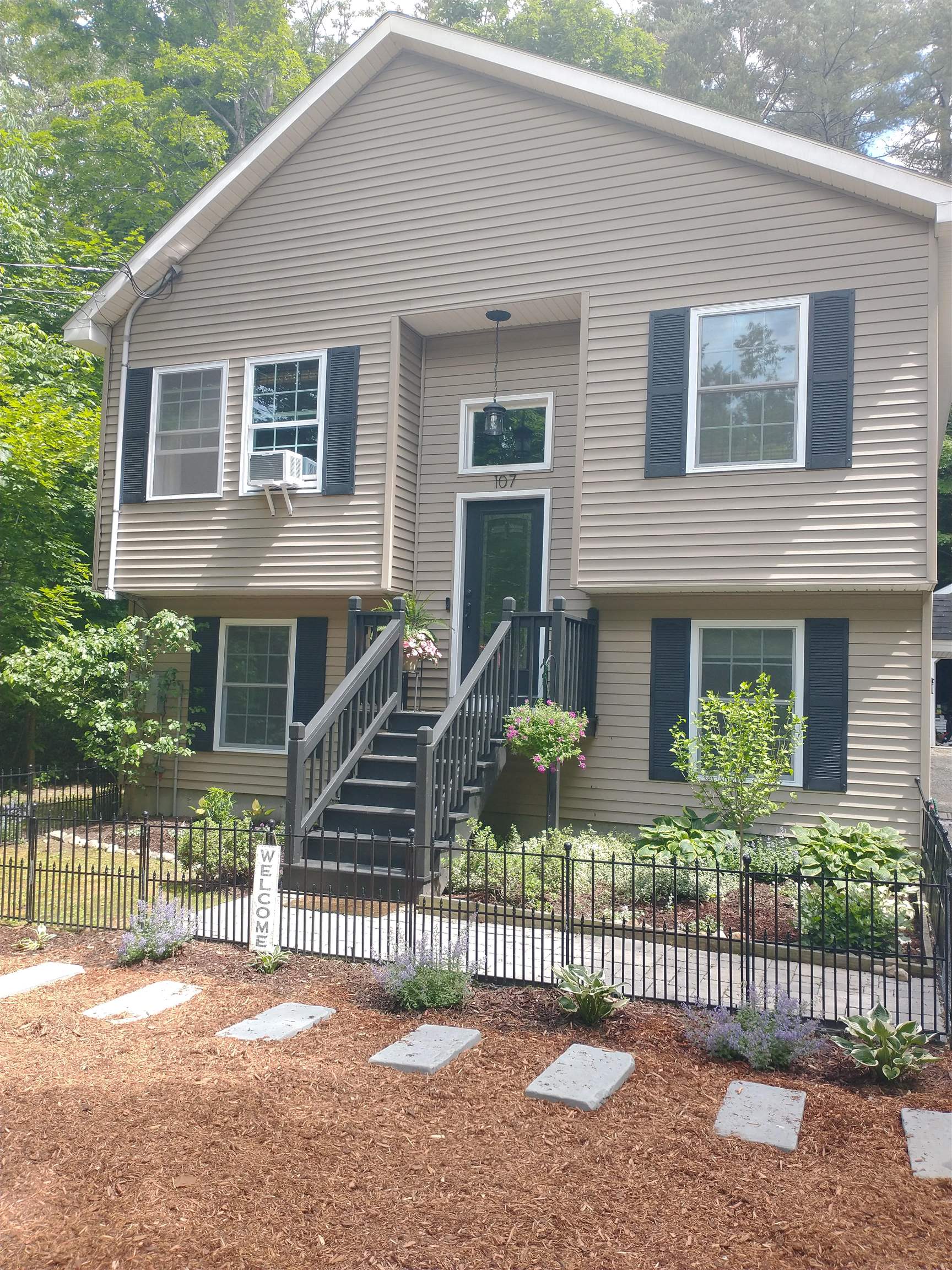 107 Artist Falls Road Conway, NH 03860 - Photo 1 of 30