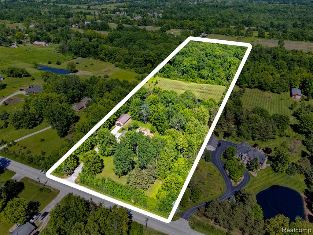 6631 Meldrum Road Fair Haven, MI 48023 - Photo 4 of 68 Gallery Image 4