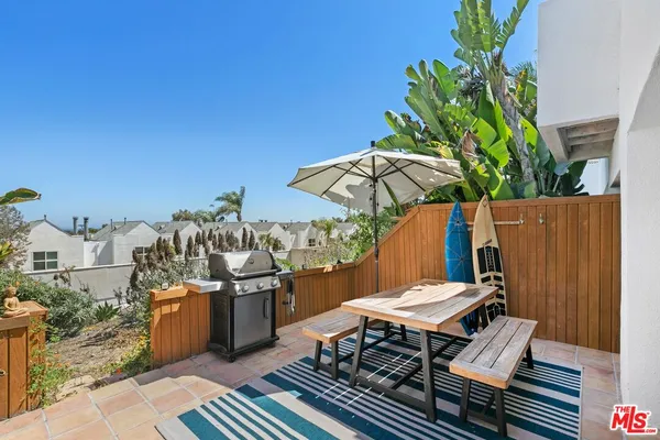 $5,800 | 28711 Pacific Coast Highway, Unit 7, Malibu, CA 90265