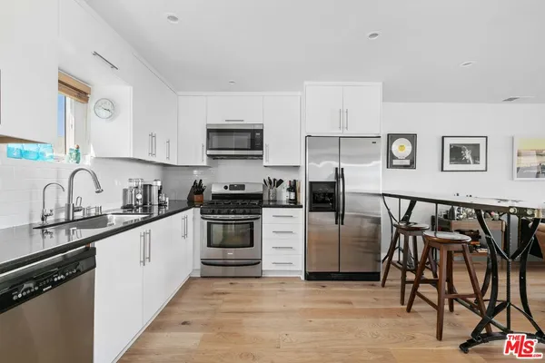$5,800 | 28711 Pacific Coast Highway, Unit 7, Malibu, CA 90265