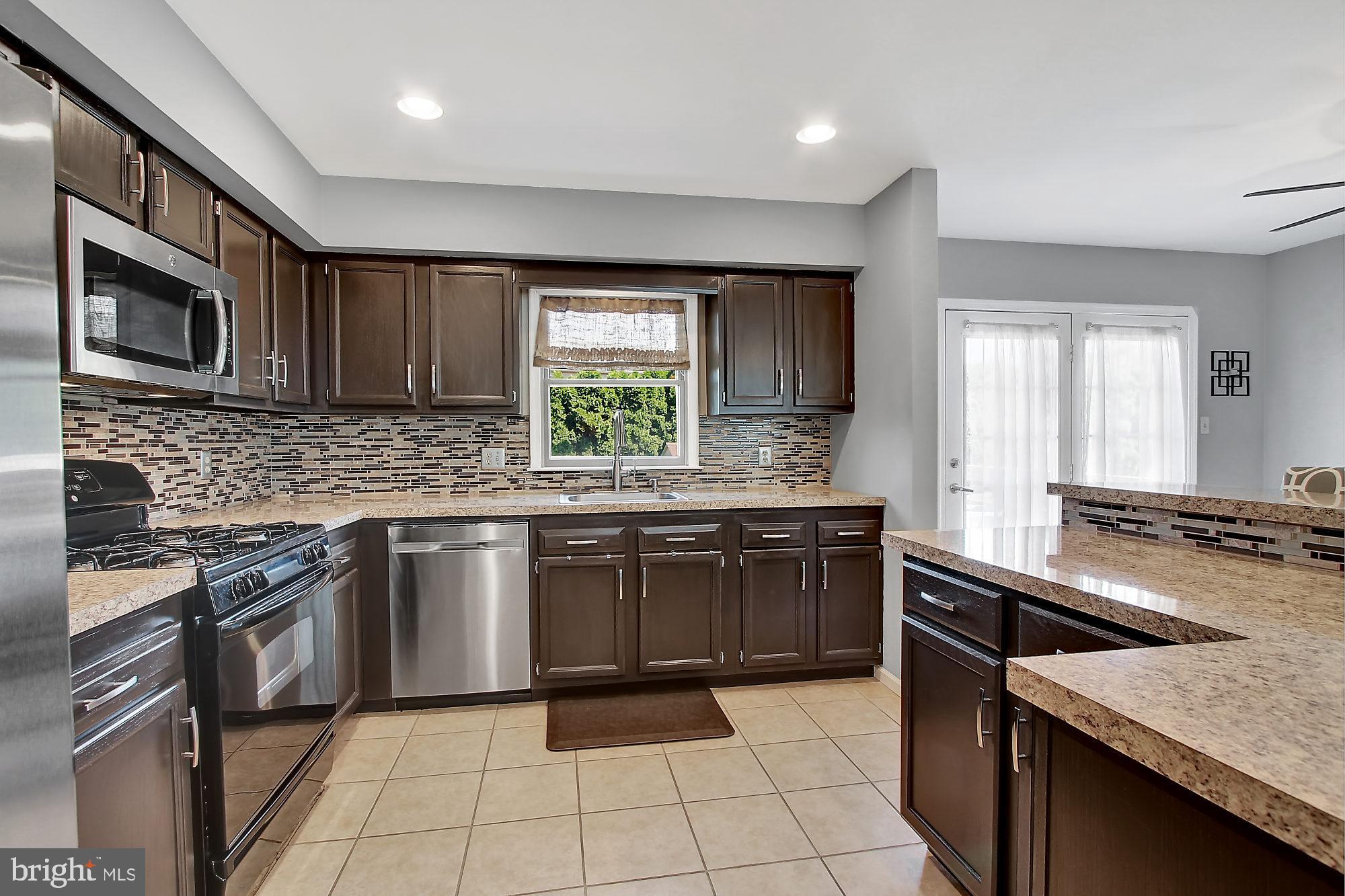 1109 Whitner Road Reading, PA 19605 - Photo 8 of 26