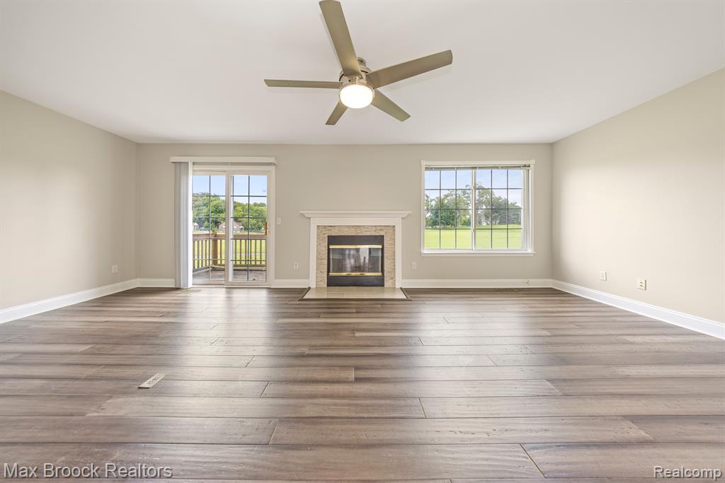 315 Oak Ridge Drive Pontiac, MI 48341 - Photo 5 of 26